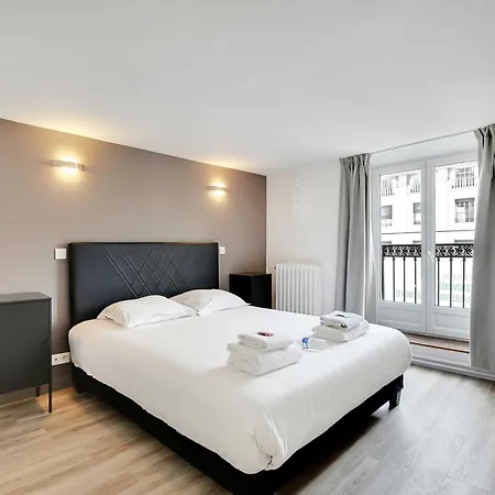 Cosy In The Heart Of Opera Paris